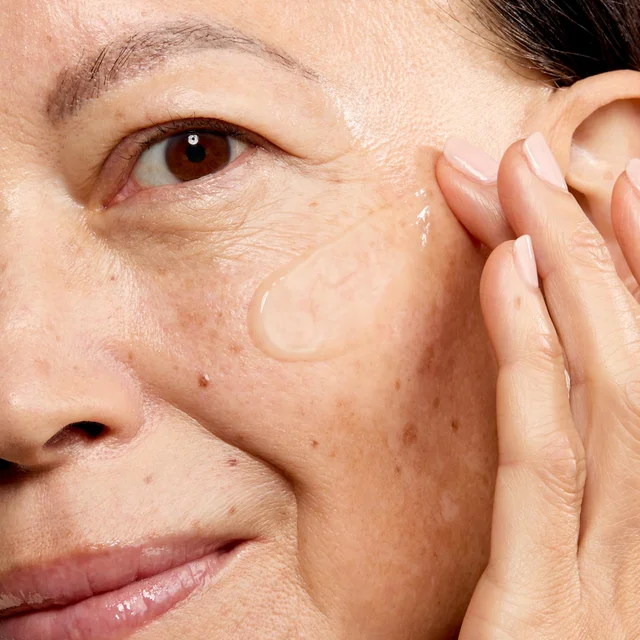 No7 Restore & Renew Firming Serum