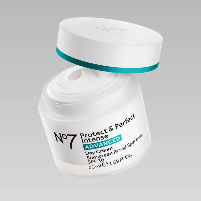 Protect & Perfect Intense Advanced Day Cream with SPF 30