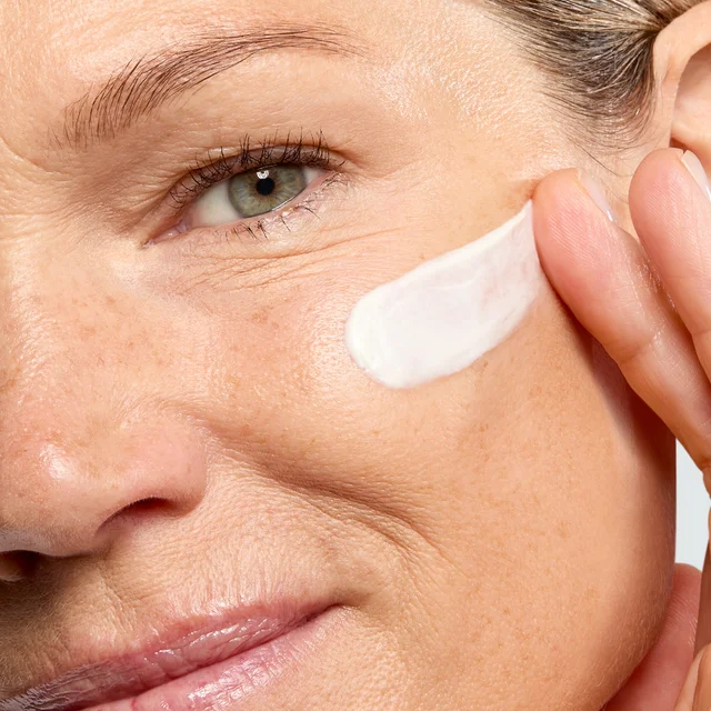 Protect & Perfect Intense Advanced Day Cream with SPF 30