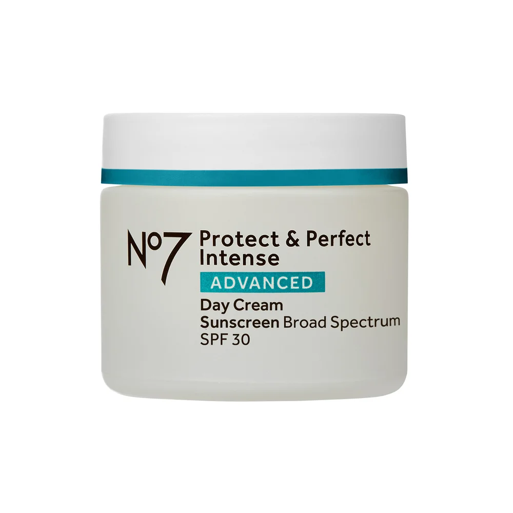 Protect & Perfect Intense Advanced Day Cream with SPF 30 Image 1