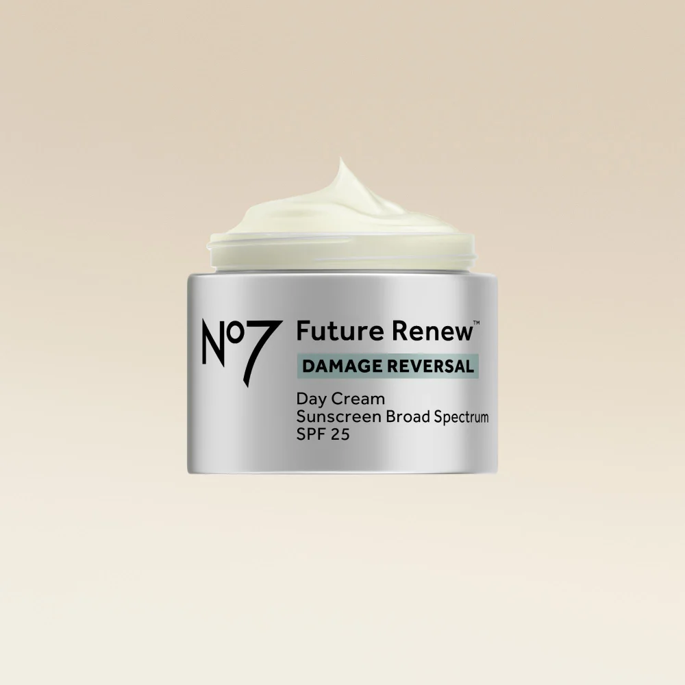 Future Renew Damage Reversal Day Cream SPF 25 Image 1