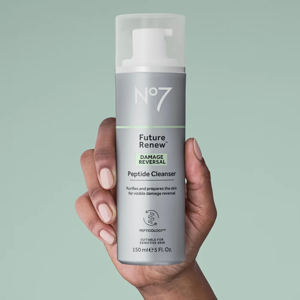 No7 Future Renew™ Damage Reversal Peptide Cleanser Image 1