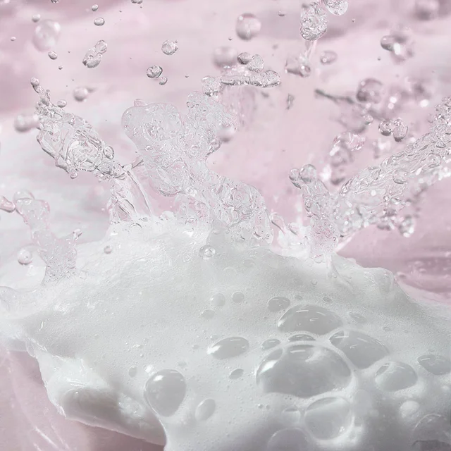 No7 GOOD INTENT Cloud Bounce Whipped Foam Cleanser