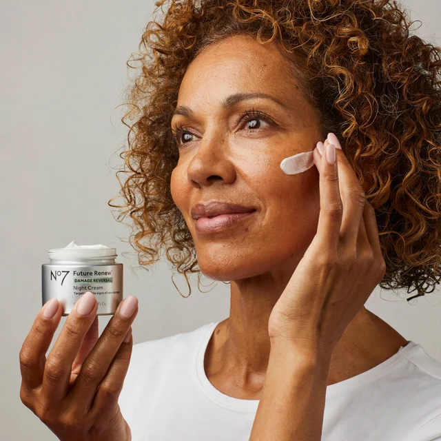Future Renew™ Damage Reversal Night Collection