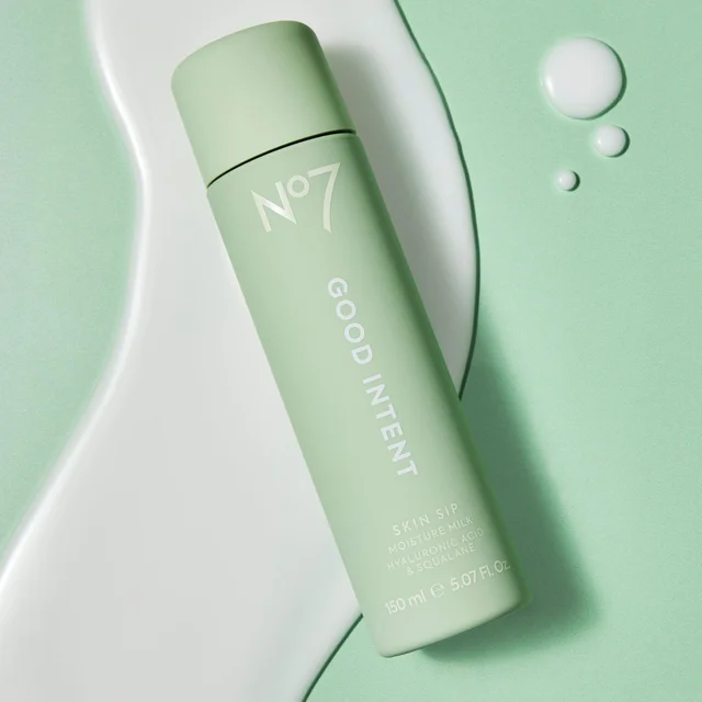 No7 GOOD INTENT Glow & Go