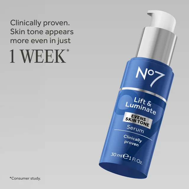No7 Lift & Luminate Complete Brightening Skincare Set