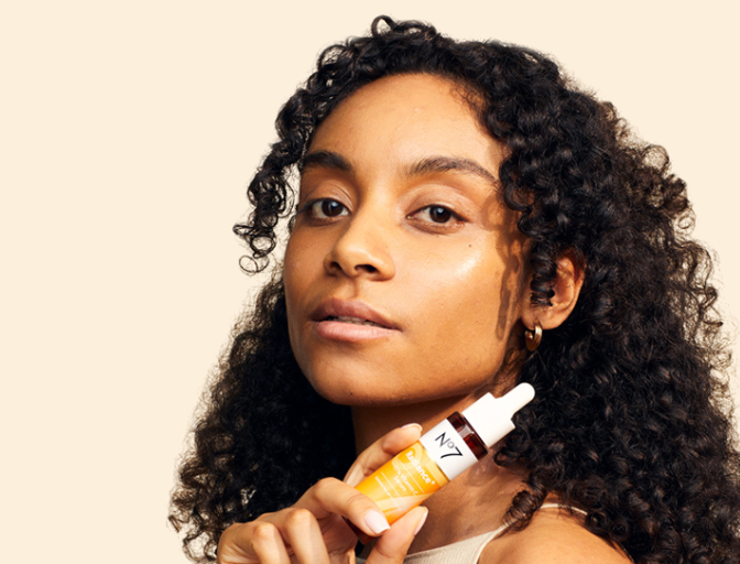 FUTURE RENEW™ DAMAGE REVERSAL SERUM Supercharged to reverse visible signs of skin damage while you sleep