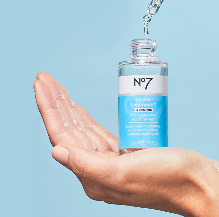 WHY WE LOVE HYALURONIC ACID