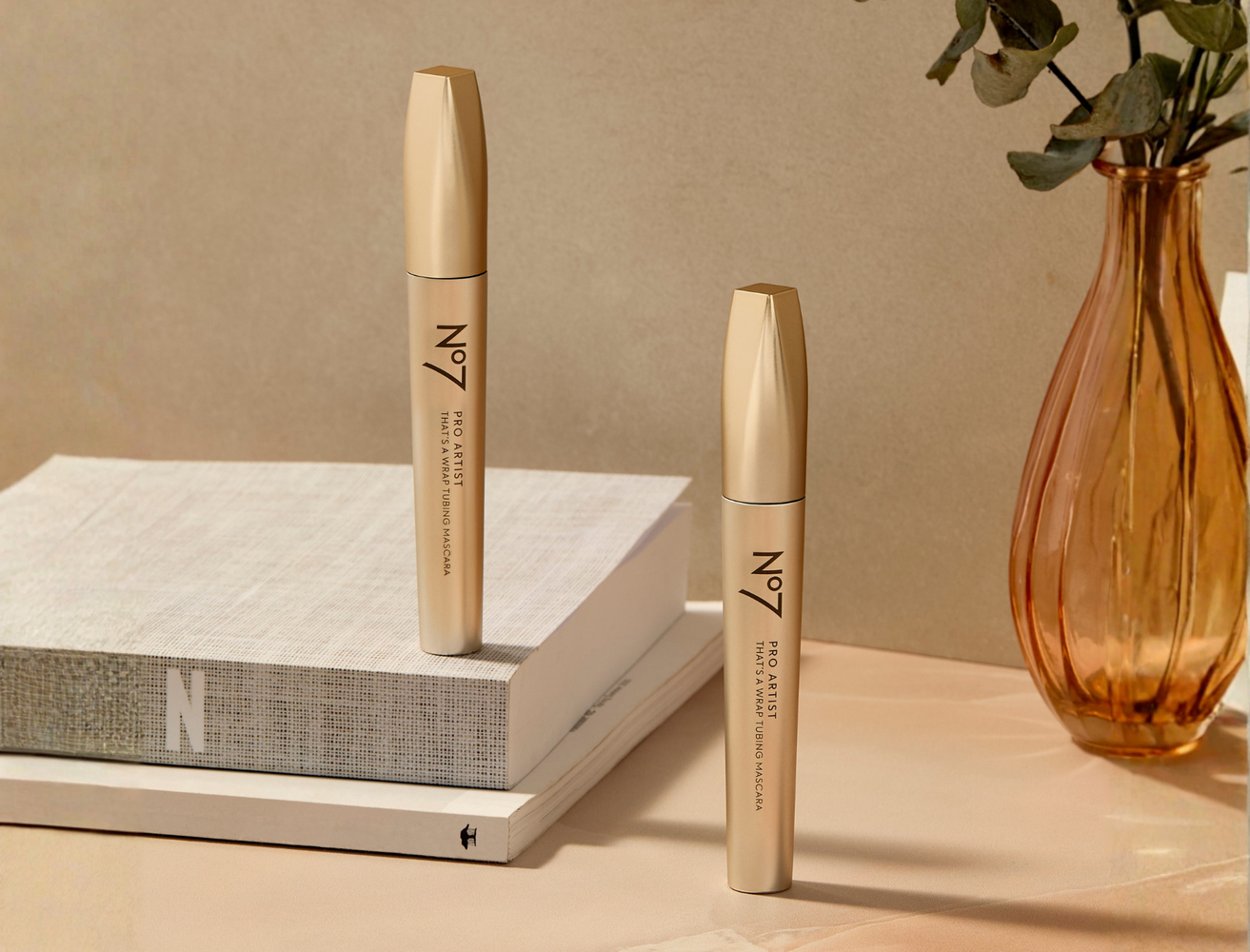 Makeup Mascara